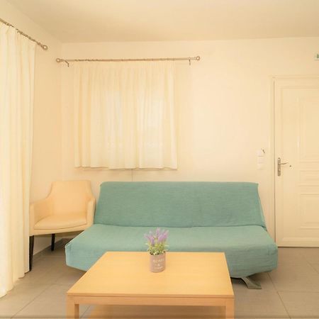 Vereniki Apartments Финикунда Екстериор снимка